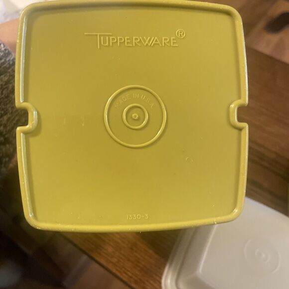 Tupperware Vintage Pickle Keeper Avocado Green 3 Pieces 1330-5 - Picture 5 of 5